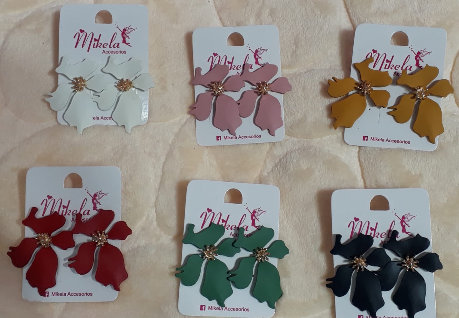 ARETES DE HOJAS